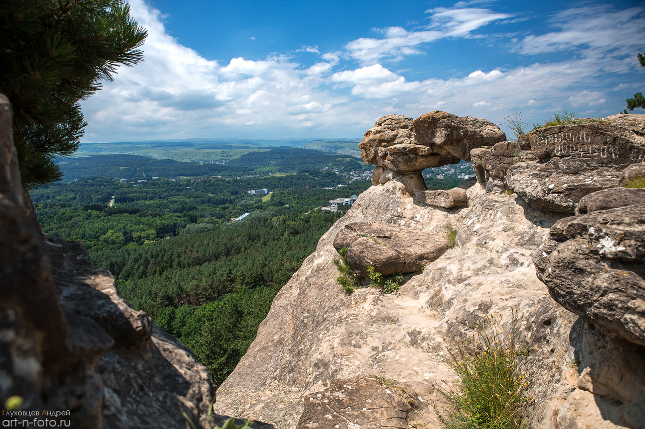 красные камни кисловодск парк